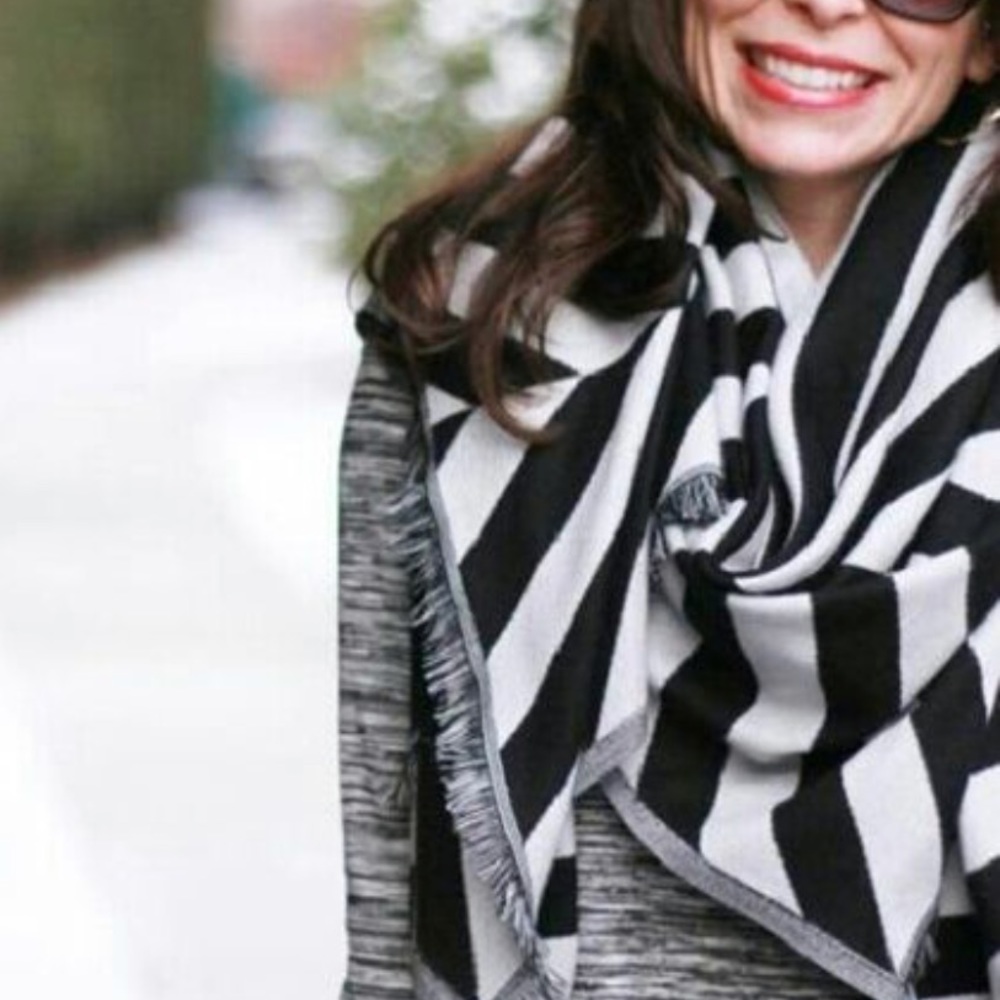 Lulu Lemon Scarf